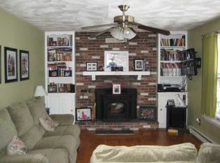 2812 S County Trl, South Kingstown, RI 02892