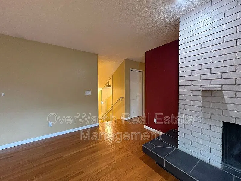 3 bed, 2.0 bath, $2,600 — Photo 3