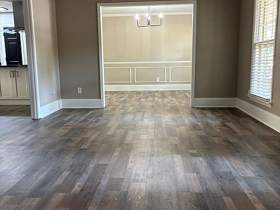 5th image of 7954 Farmington Blvd