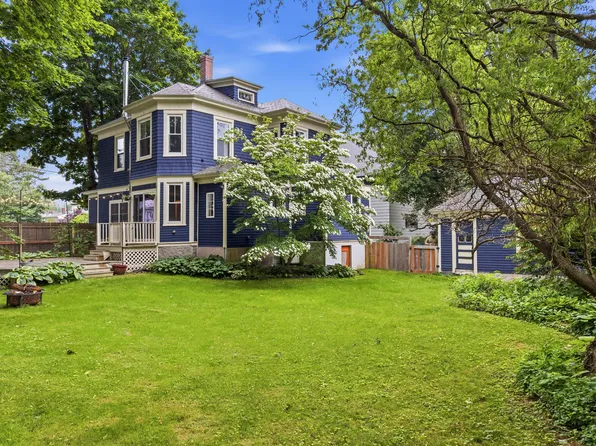 39 Union Street, Biddeford, ME 04005