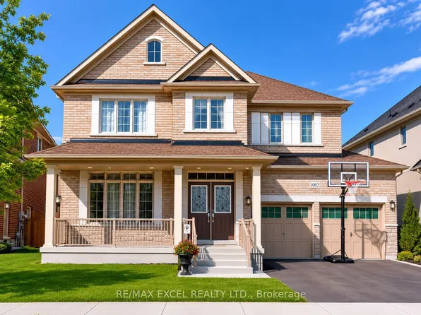 1062 Blackhall Cres, Newmarket, ON L3X 0B3