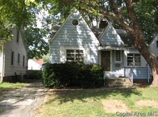 2439 S 8th St, Springfield, IL 62703