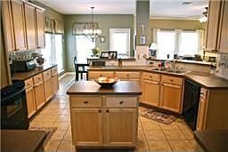 4th image of 1527 Pebble Banks Ln