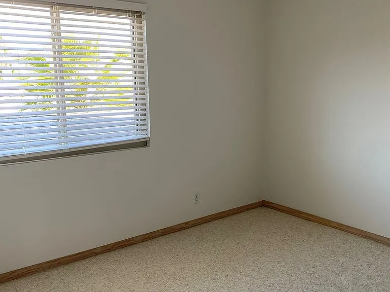 5648 Slicers Cir — Photo 17