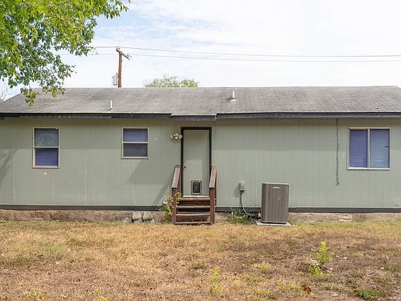 5th image of 2431 BERMUDA DR