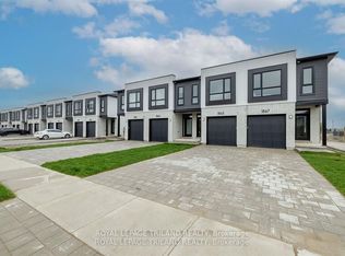 1867 Dalmagarry Rd, London North, ON N6G 0A6