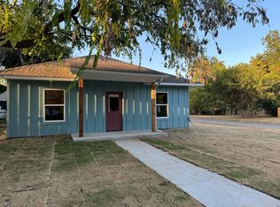 1202 W Iowa Ave, Chickasha, OK 73018