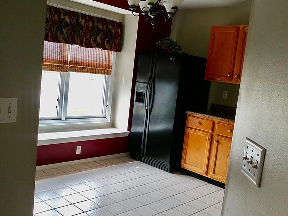4th image of 5834 Lincoln Pointe Blvd