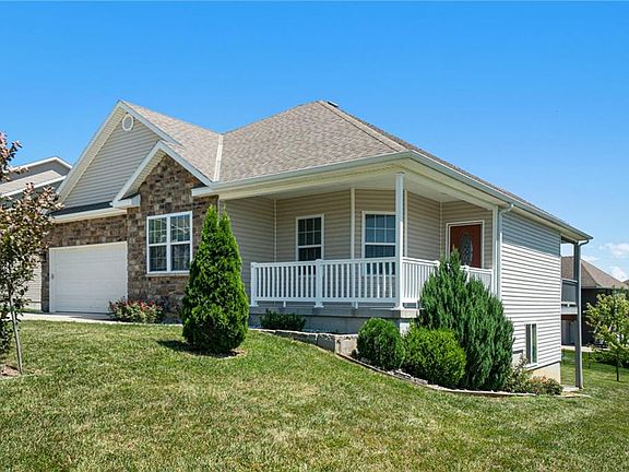 3rd image of 13978 Dakota Ct