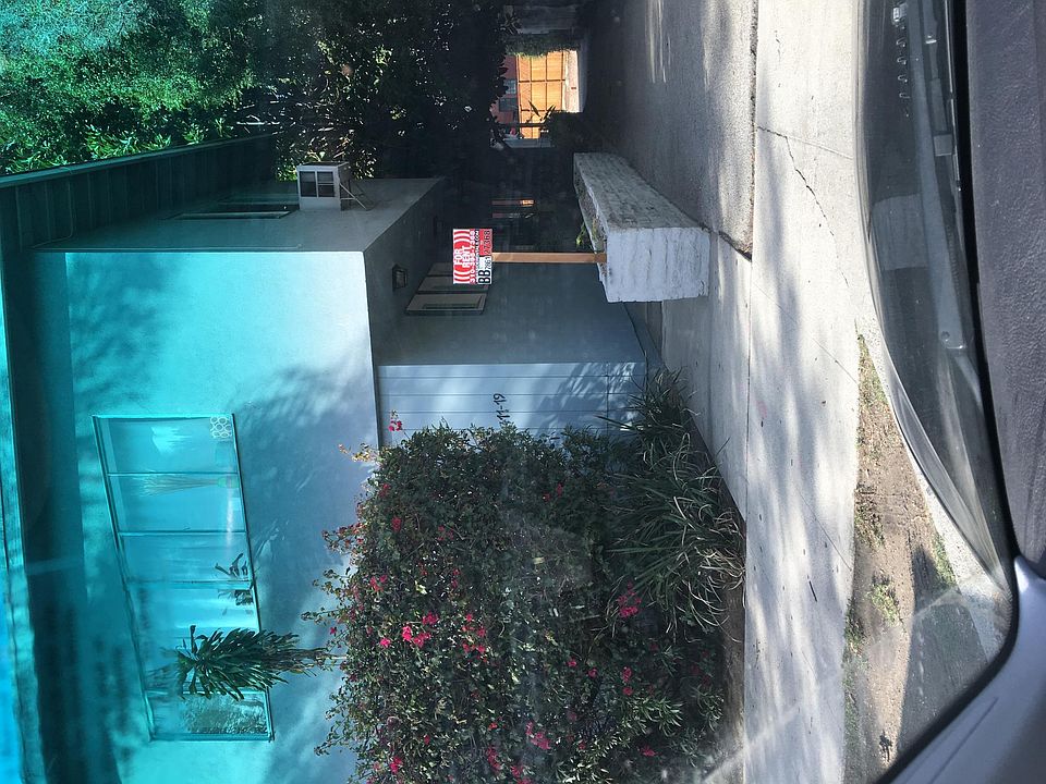 1st image of 1477 Havenhurst Dr APT 3