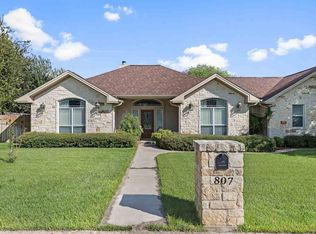 807 Woodland Park Dr, Marble Falls, TX 78654