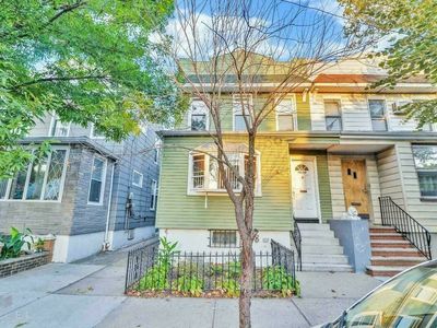 7839 73rd Pl, Glendale, NY, 11385