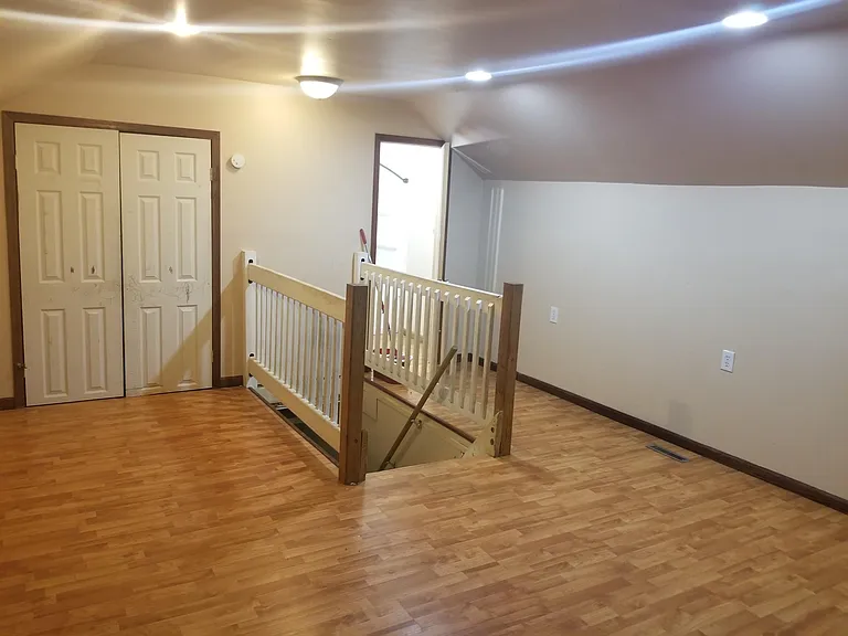 748 S Ironwood Dr — Photo 2