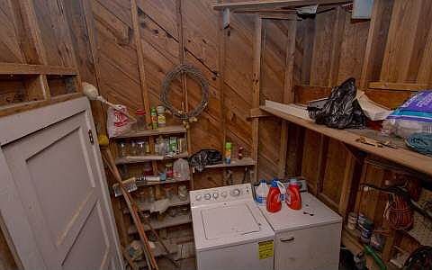 5th image of 1217 White Ave