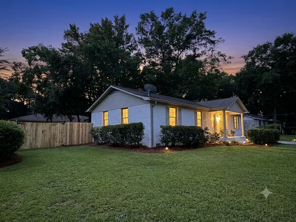 1846 Hazelwood Dr, Charleston, SC 29407