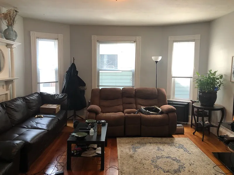 Building Photo - 18 Hinckley St #3