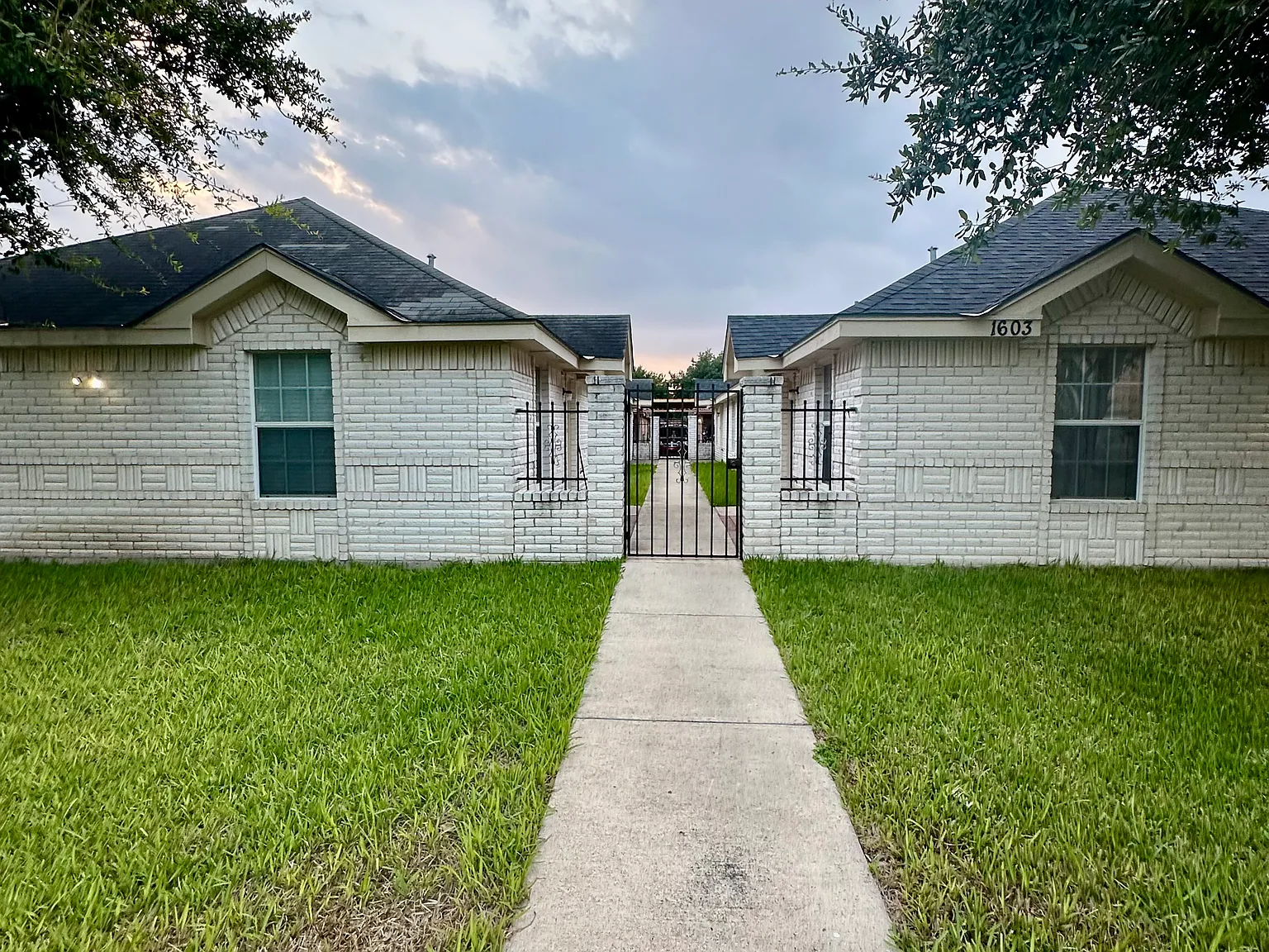 2 bed, 1100 sqft, $800 — Photo 1