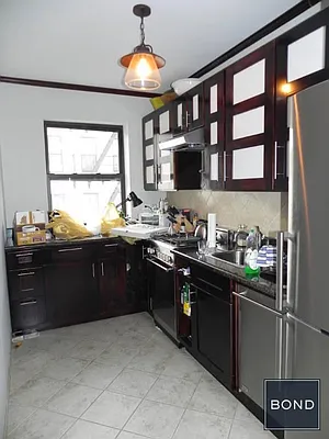 Rented by Bond New York | media 20