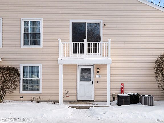 2nd image of 1472 Hunters Ridge Ct