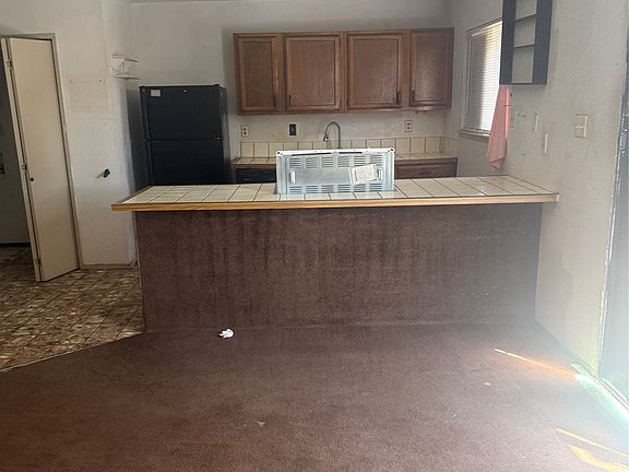 3rd image of 10202 Deer Hollow Dr