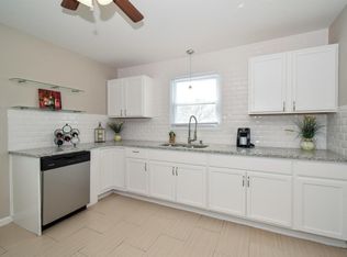 7804 W Green Tree Rd, Milwaukee, WI 53223