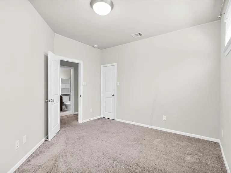 16207 Northern Cardinal Ln — Photo 42