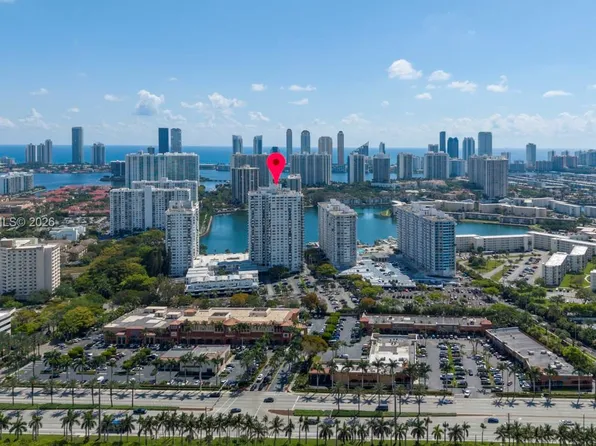 2750 NE 183rd St APT 806, Aventura, FL 33160