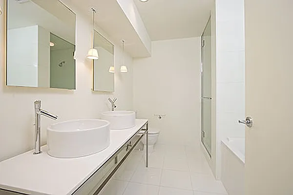 Rented by Sumitomo Real Estate Sales | media 26