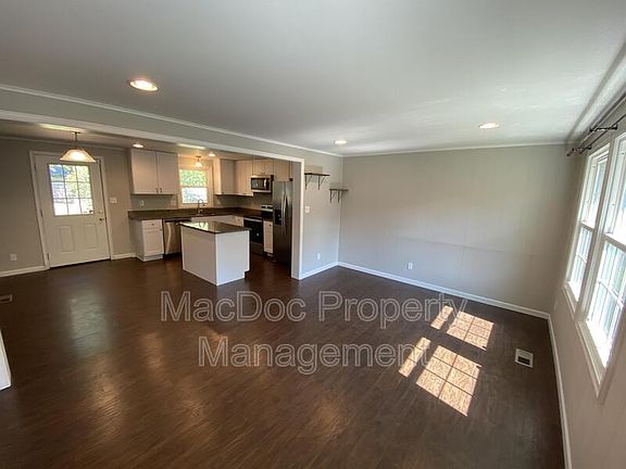 2nd image of 10913 Buckskin Ln