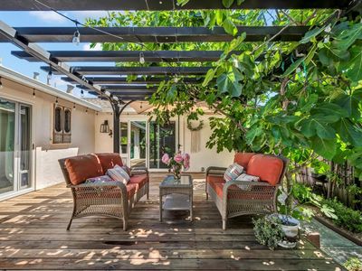 1183 Mountain View Circle, Napa, CA, 94558