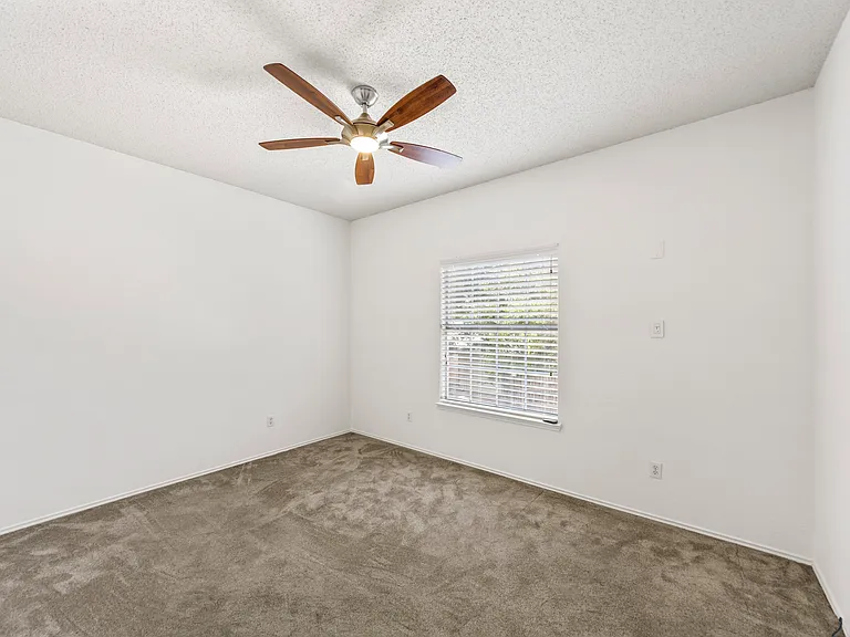 764 Whitman Pl — Photo 21