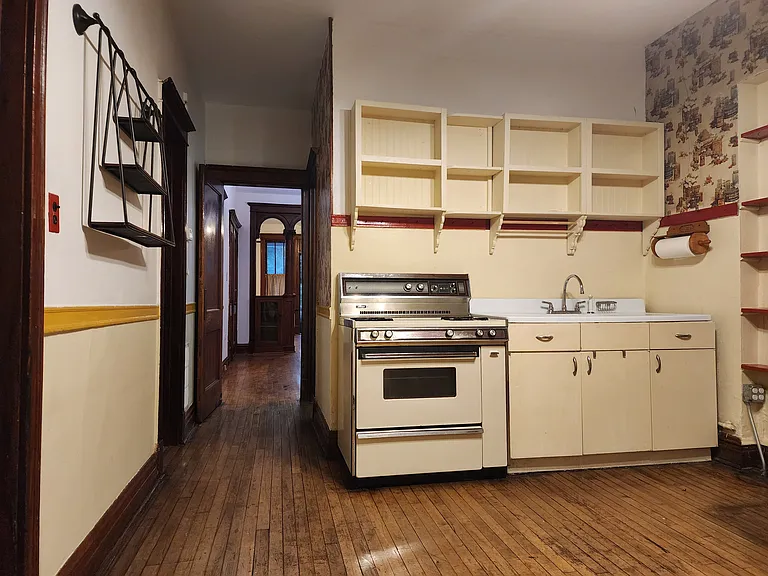 2626 W Iowa St #1F — Photo 5