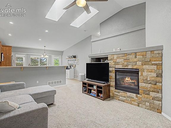 4th image of 4768 Iron Horse Villas Point