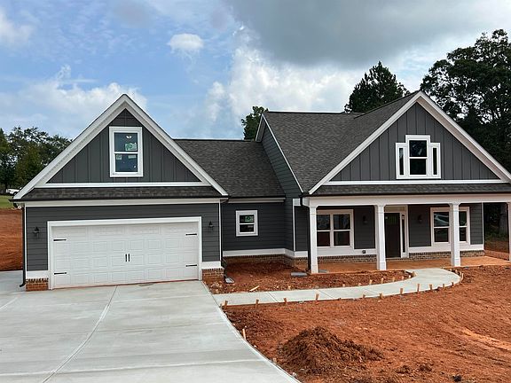 4th image of 105 Alexander Lakes Dr