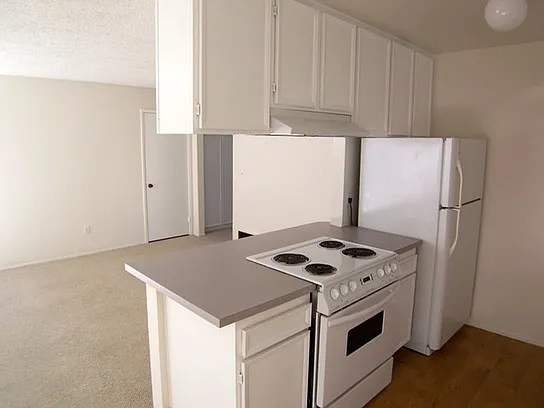 9522 Carroll Canyon Rd #118 — Photo 3