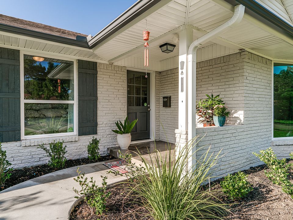 1st image of 3138 Catamore Ln