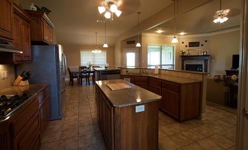 From office looking into the kitchen. 