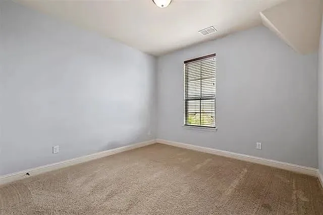 4849 Empire Way — Photo 31