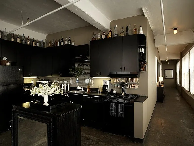 The Continental Lofts — Photo 11