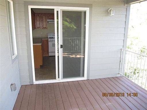 5th image of 305 N School St APT B