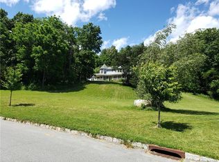 15 Valley View Rd, Goshen, NY 10924