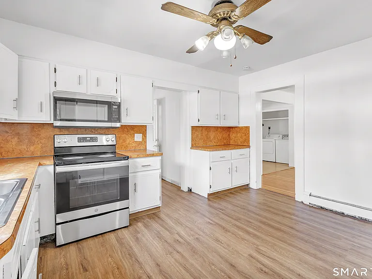 170 Huntington Tpke — Photo 16