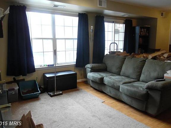4th image of 9708 Lake Pointe Ct APT 202