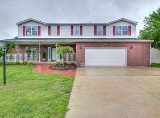 1509 Bridge Point Ln, Champaign, IL 61822