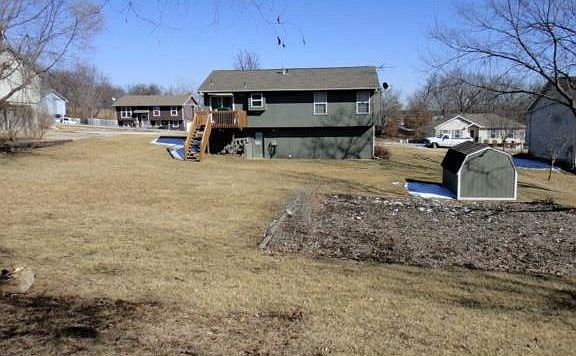 3rd image of 210 Dykes Ln