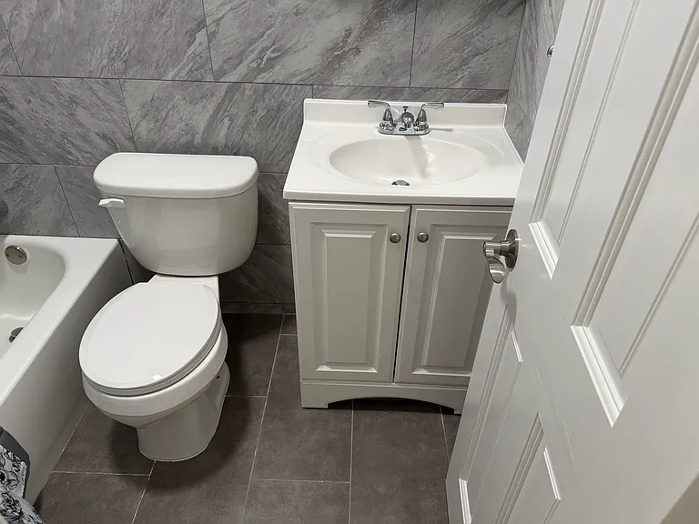 476 Central Ave #2L — Photo 7