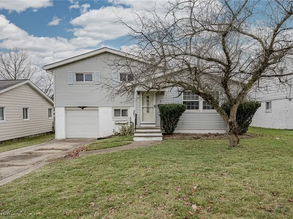 449 Westview Rd, Bedford, OH 44146