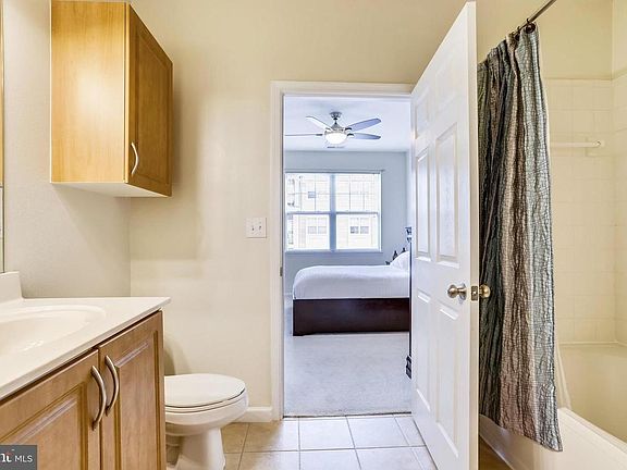 4th image of 12945 Centre Park Cir APT 302B