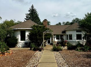 707 Prospect Pl, Manitou Springs, CO 80829