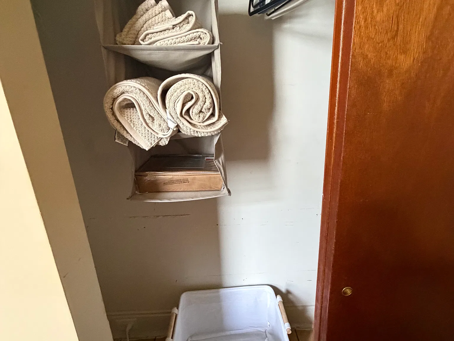 3 bed, 1800 sqft, $850 — Photo 4